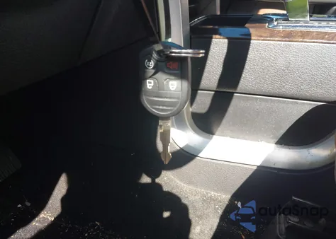 2013 Ford F-150 Xl/Xlt/Fx4/Lariat/King Ranch/Platinum from USA, damaged, VIN 1FTFW1EF9DFA75942